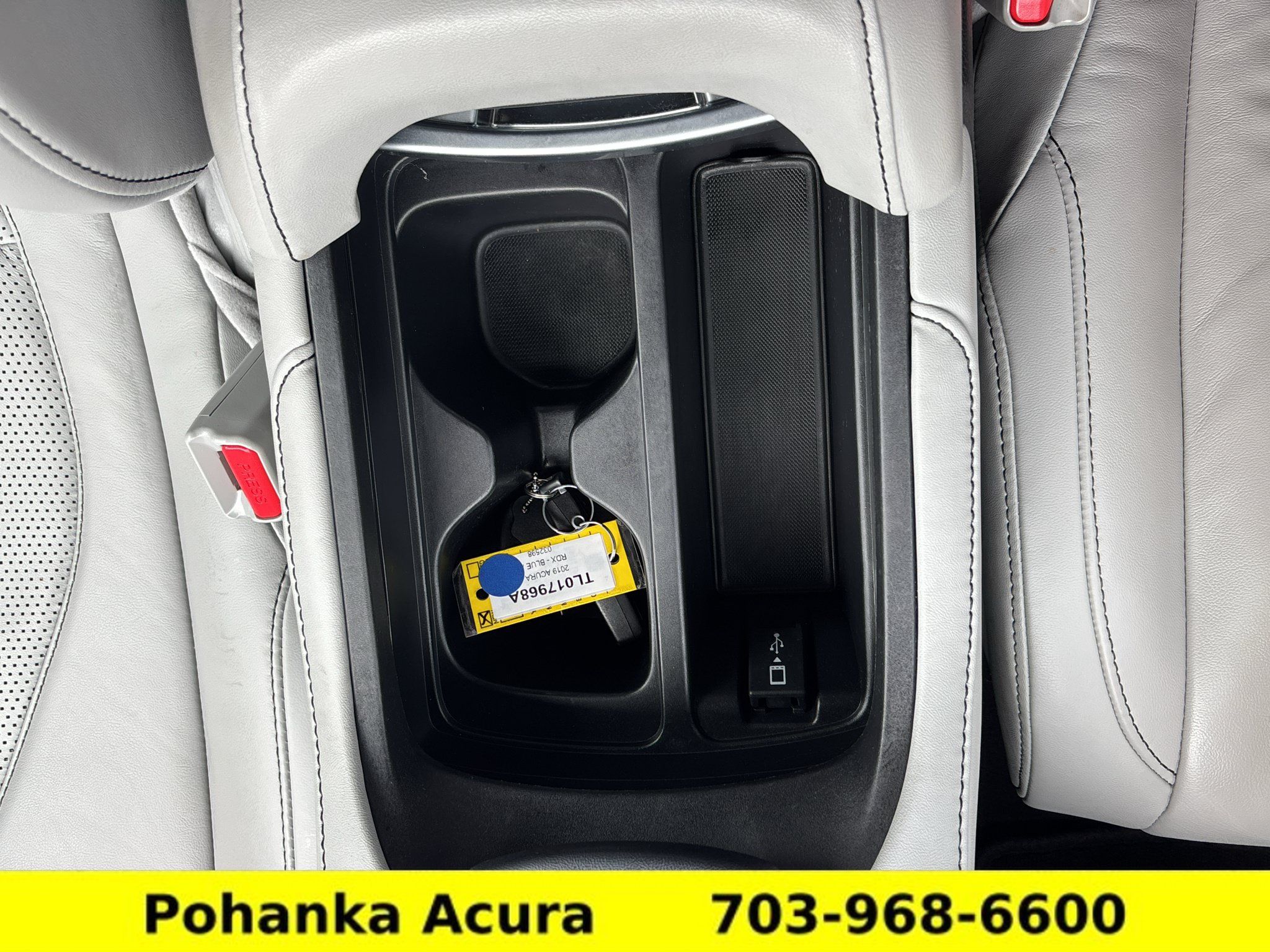 Used 2019 Acura RDX w/ Technology Package AWD/4WD image 12