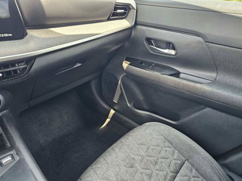 Used 2026 Nissan Kicks SV FWD image 25