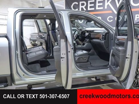 Used 2024 GMC Sierra 2500 Denali w/ Denali Reserve Package AWD/4WD image 42
