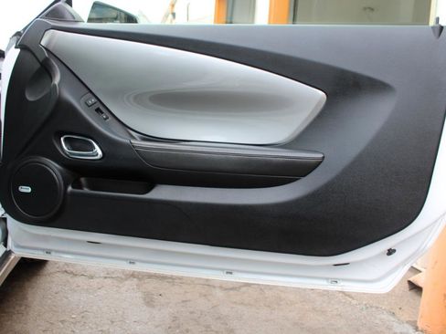 Used 2012 Chevrolet Camaro SS image 41