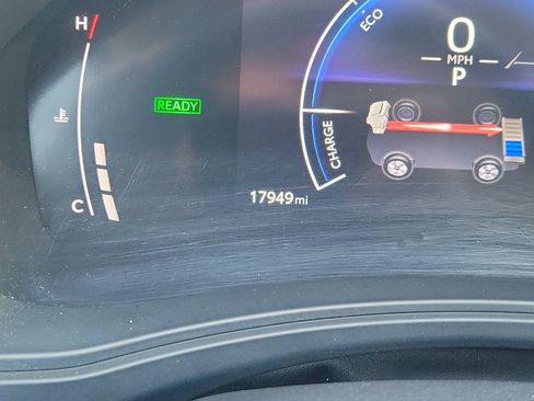 Used 2025 Toyota Grand Highlander AWD Hybrid image 24