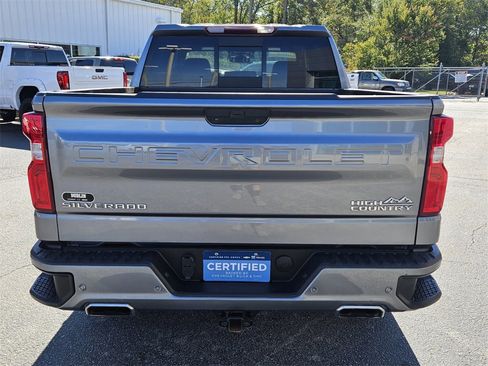 Used 2021 Chevrolet Silverado 1500 High Country w/ Safety Package II image 8
