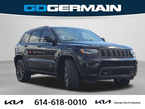 Used 2017 Jeep Grand Cherokee Limited 75th Anniversary AWD/4WD image 4
