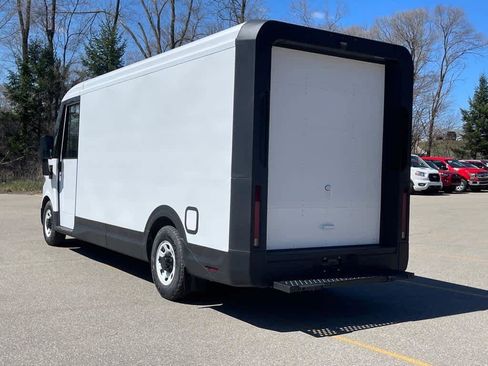 New 2025 Chevrolet Brightdrop 600 image 26