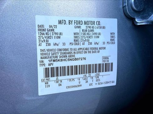 Used 2022 Ford Explorer Platinum w/ Equipment Group 601A image 33