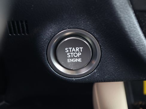 Used 2022 Lexus RX 350L Luxury image 30