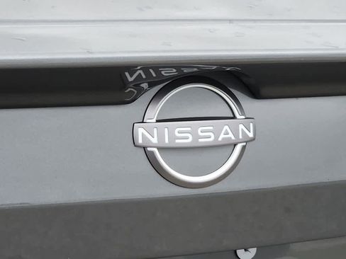 New 2025 Nissan Altima 2.5 SR w/ SR Premium Package FWD image 19