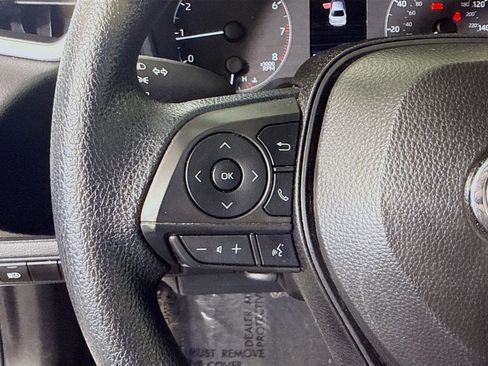 Used 2025 Toyota Corolla LE FWD image 14