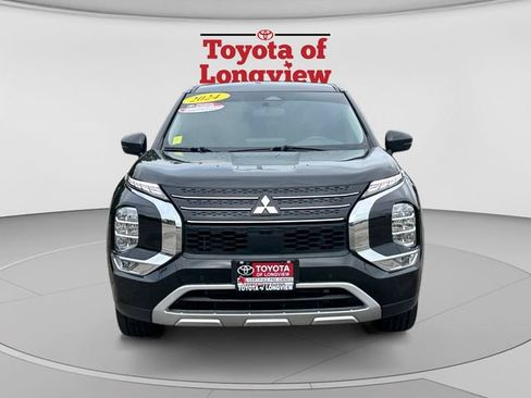 Used 2024 Mitsubishi Outlander SE Black Edition FWD image 8