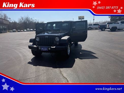 Used 2018 Jeep Wrangler Unlimited Sport S AWD/4WD image 1