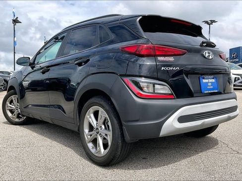 Used 2023 Hyundai Kona SEL w/ Cargo Package FWD image 3