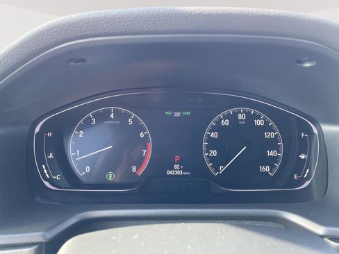 Used 2019 Honda Accord LX image 2