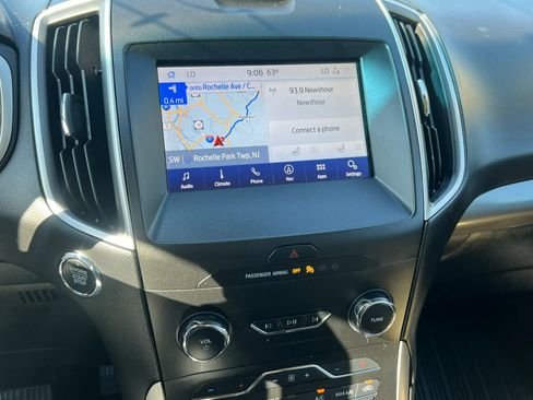 Used 2020 Ford Edge SEL AWD/4WD image 21