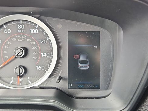 Used 2021 Toyota Corolla SE image 13