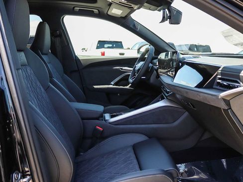 New 2026 Audi SQ5 Premium Plus AWD/4WD image 21