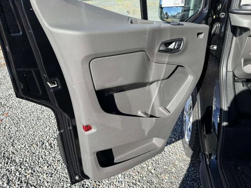 New 2026 Ford Transit 350 XLT image 9