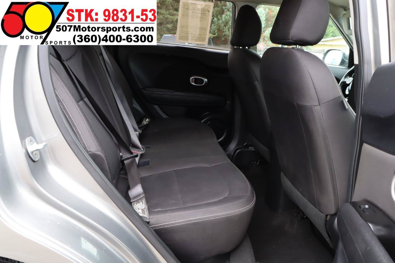 Used 2016 Kia Soul FWD image 17