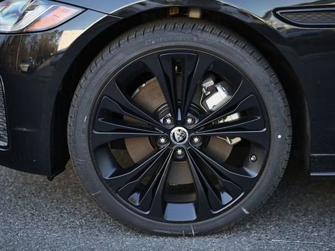 New 2024 Jaguar XF R-Dynamic SE image 5