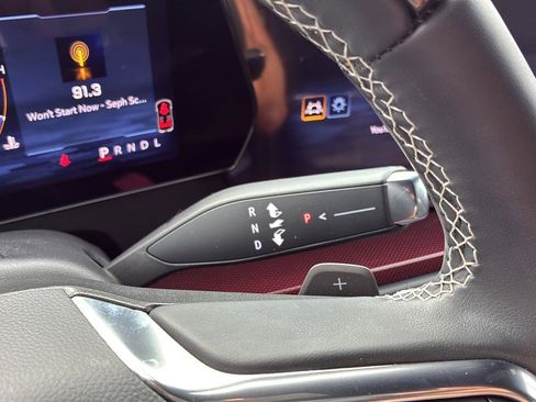 Used 2024 Chevrolet Traverse Z71 w/ Enhanced Driving Package AWD/4WD image 23