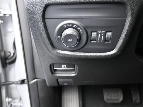 New 2026 Jeep Grand Cherokee Limited w/ Limited Altitude Package RWD image 27
