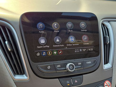 Used 2024 Chevrolet Malibu LT FWD image 19