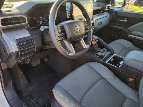 Used 2025 Toyota Tacoma 4x4 Double Cab Hybrid image 20