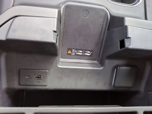 Used 2023 GMC Sierra 1500 Denali w/ Denali Reserve Package image 23