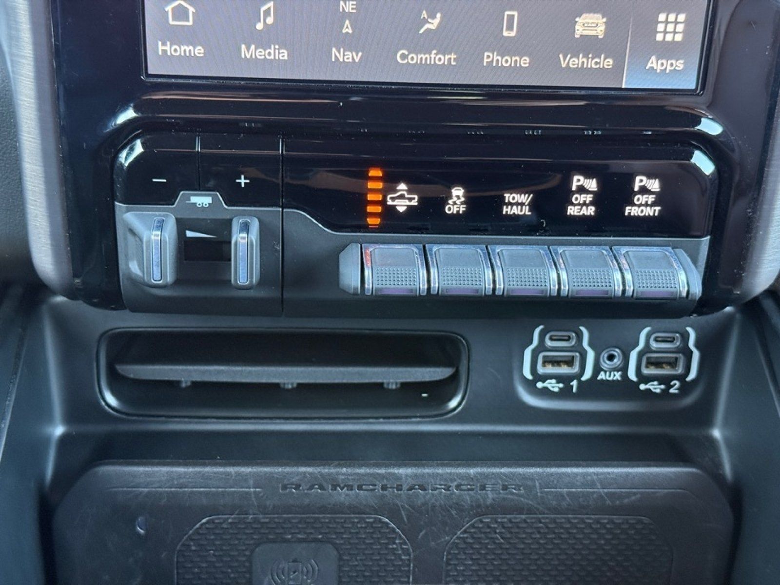 Used 2022 RAM 1500 Limited AWD/4WD image 28