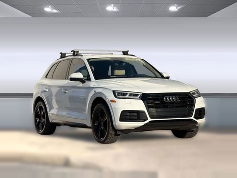 Used 2019 Audi Q5 2.0T Premium Plus w/ Premium Plus Package AWD/4WD image 7
