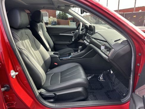 Used 2024 Acura Integra image 14