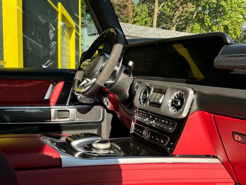 Used 2020 Mercedes-Benz G 63 AMG G 63 AMG Sport Utility 4D image 25