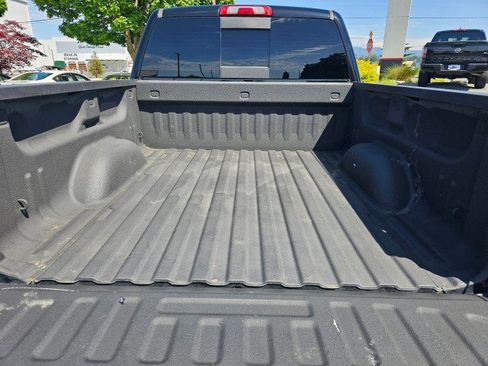 Used 2018 Chevrolet Silverado 1500 LT w/ All Star Edition AWD/4WD image 17