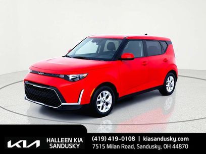 Certified 2023 Kia Soul LX w/ LX Technology Package