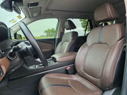 Certified 2024 Honda Pilot Elite image 39