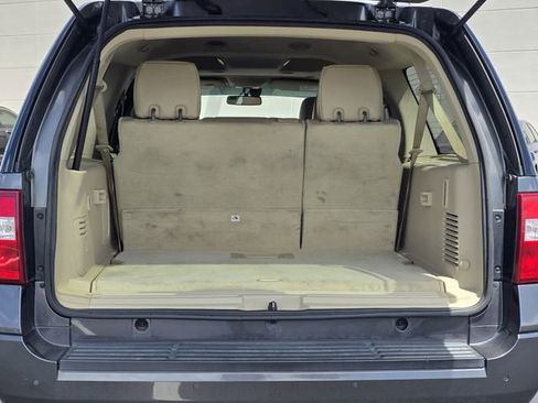 Used 2017 Ford Expedition EL Limited w/ Equipment Group 301A RWD image 31