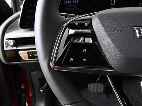 New 2025 Cadillac Lyriq Sport image 10