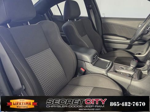 Used 2023 Dodge Charger Scat Pack image 31