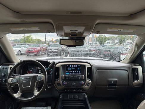 Used 2017 GMC Sierra 1500 Denali AWD/4WD image 20