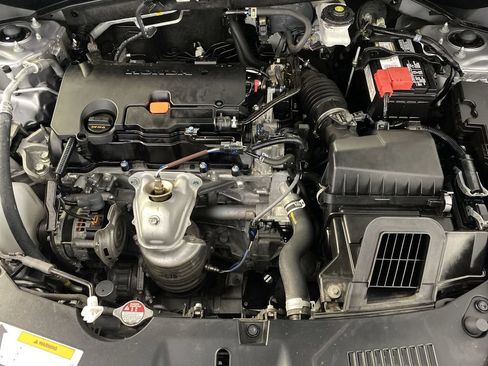 Used 2023 Honda HR-V LX image 33