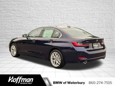 New 2026 BMW 330i xDrive Sedan w/ Premium Package AWD/4WD image 4