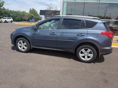 Used 2013 Toyota RAV4 XLE AWD/4WD image 18