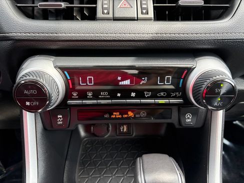Certified 2025 Toyota RAV4 XLE Premium AWD/4WD image 26