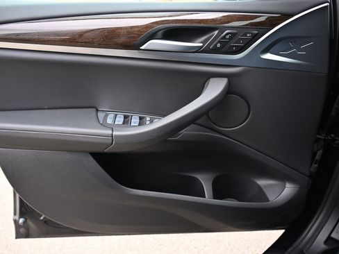 Used 2023 BMW X3 xDrive30i w/ Convenience Package image 17