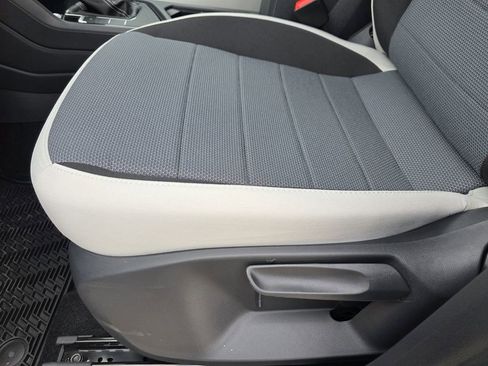 New 2026 Volkswagen Taos S image 17