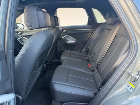 Used 2022 Audi Q3 2.0T Premium AWD/4WD image 16