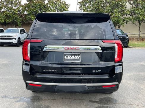 Used 2024 GMC Yukon SLT AWD/4WD image 6