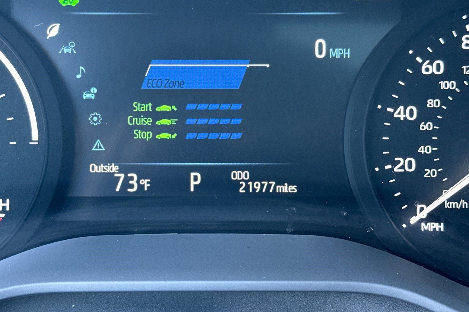 Used 2026 Toyota Sienna XLE FWD image 22