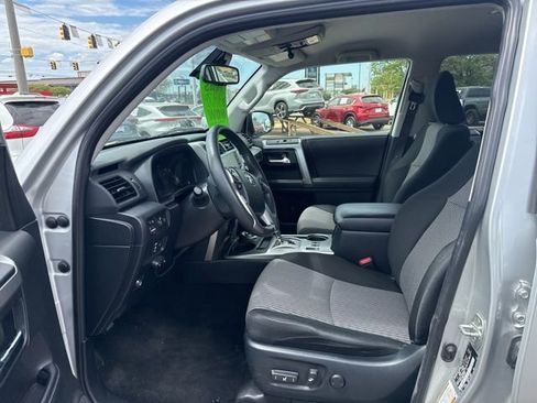 Used 2024 Toyota 4Runner SR5 AWD/4WD image 23