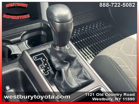 Certified 2022 Toyota Tacoma TRD Sport w/ Technology Package AWD/4WD image 29