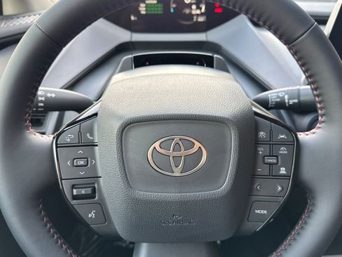 New 2026 Toyota Prius Plug-In Hybrid FWD image 22